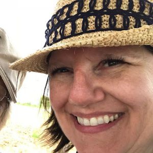 Meet your Posher, Denise